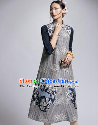 Chinese Traditional Tang Suit Embroidered Grey Cheongsam China National Qipao Dress for Women