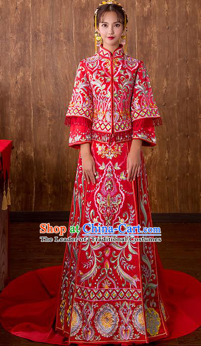 Chinese Traditional Bridal Xiuhe Suit Embroidered Red Trailing Wedding Dress Ancient Bride Cheongsam for Women