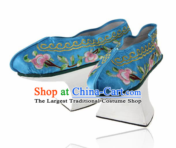 Asian Chinese Ancient Qing Dynasty Palace Saucers Shoes Traditional Blue Embroidered Shoes for Women