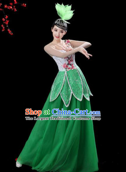 Chinese Classical Dance Green Veil Dress Traditional Chorus Group Dance Umbrella Dance Costumes for Women