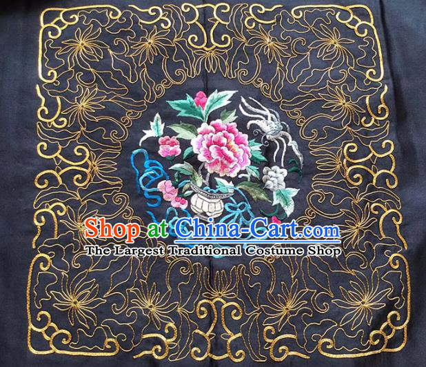 Chinese Traditional Handmade Embroidery Craft Embroidered Cloth Patches Embroidering Peony Silk Piece