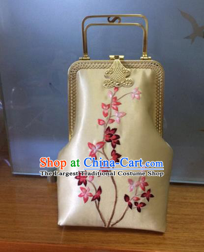 Chinese Traditional Embroidered White Handbag Handmade Embroidery Craft Silk Bags