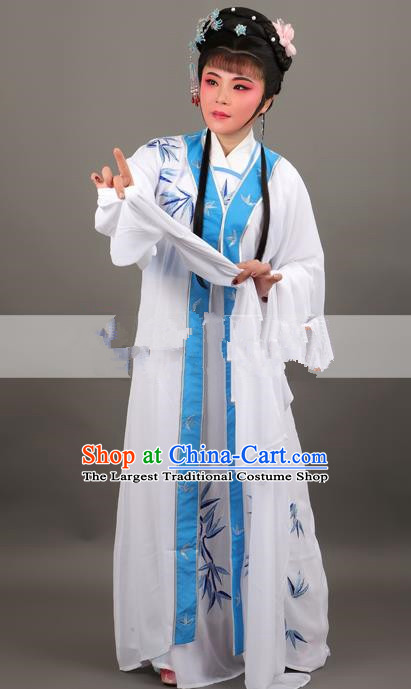 Professional Chinese Traditional Beijing Opera White Dress Ancient Nobility Lady Costume for Women