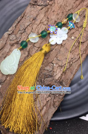 Chinese Traditional Hanfu Yellow Tassel Breastpin Accessories Ancient Qing Dynasty Imperial Consort Brooch Pendant for Women