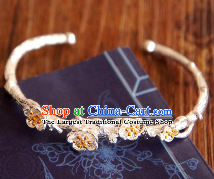 Chinese Traditional Hanfu Jewelry Accessories Plum Bracelet Ancient Ming Dynasty Princess Bangle for Women