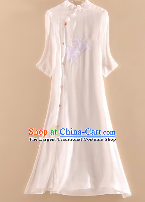 Chinese Traditional Tang Suit Embroidered Lily Flowers White Organza Cheongsam National Costume Qipao Dress for Women