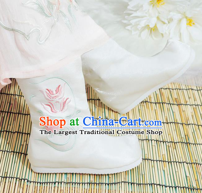 Chinese National Embroidered Flower White Boots Hanfu Shoes Traditional Princess Shoes Ancient Shoes for Women