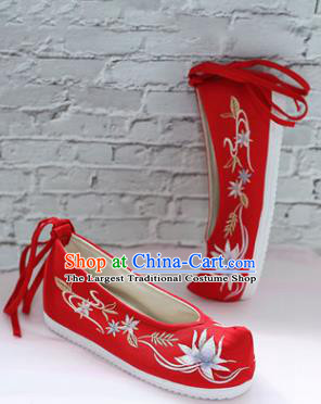 Chinese National Embroidered Lotus Red Shoes Ancient Traditional Princess Shoes Wedding Hanfu Shoes for Women