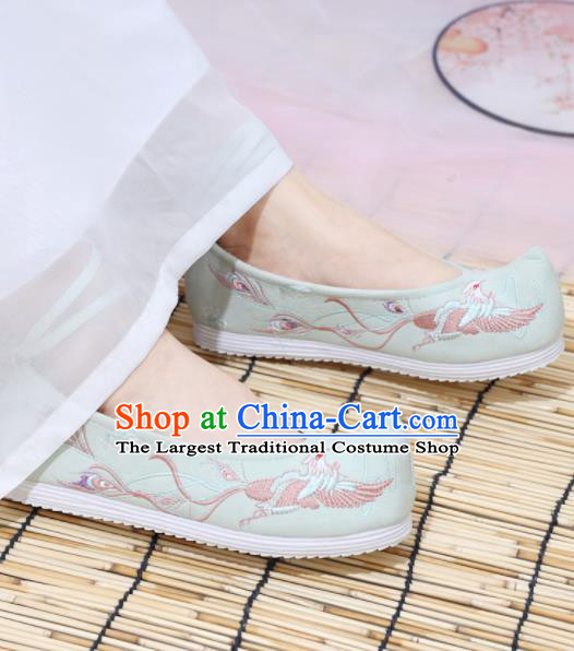 Traditional Chinese National Embroidered Phoenix Light Green Shoes Ancient Princess Shoes Handmade Hanfu Shoes for Women