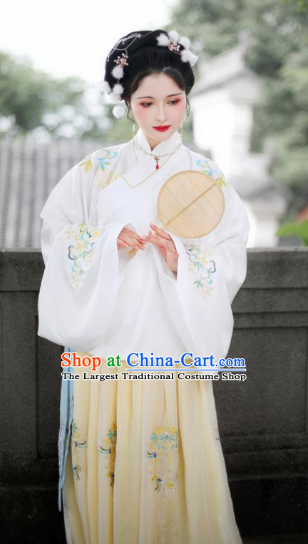 Traditional Chinese Ming Dynasty Court Princess Embroidered Hanfu Dress Ancient Nobility Lady Replica Costume for Women