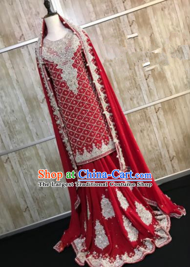 Asian  Indian Court Queen Wedding Embroidered Dark Red Dress Traditional   India Hui Nationality Bride Costumes for Women