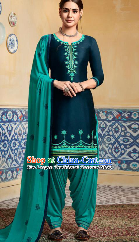 Traditional Indian Punjab Navy Satin Blouse and Green Pants Asian India National Costumes for Women