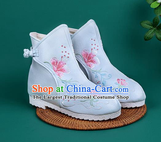 Handmade Chinese Light Blue Cloth Boots Traditional Embroidered Boots Hanfu Shoes for Women