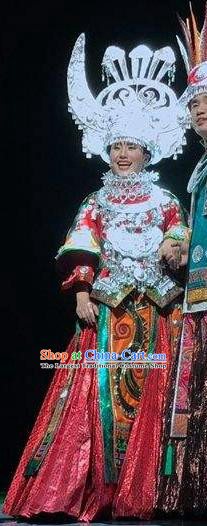 Chinese Dance Drama Colorful Guizhou Yi Nationality Wedding Red Dress Stage Performance Dance Costume and Headpiece for Women