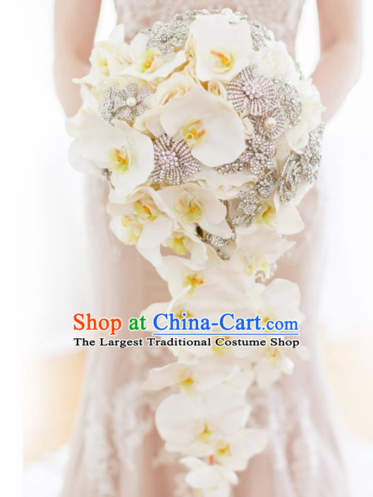 Top Grade Wedding Bridal Bouquet Hand Phalaenopsis Flowers Bunch for Women