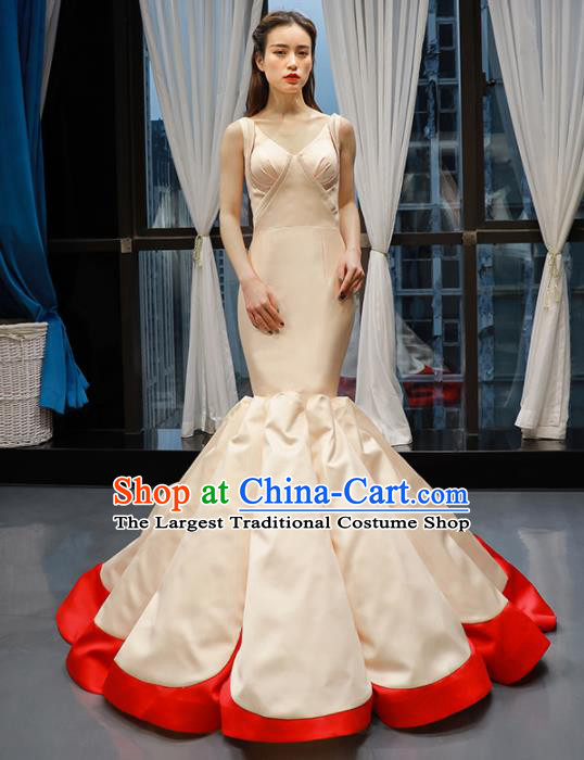 Top Grade Compere Beige Fishtail Full Dress Princess Wedding Dress Costume for Women