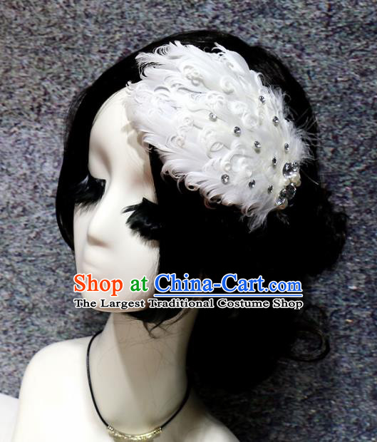 Top Grade Bride White Feather Hair Claw Headwear Brazilian Carnival Hair Accessories for Women