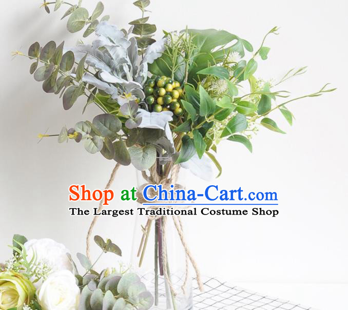 Handmade Classical Wedding Berry Silk Flowers Bride Holding Emulational Flowers Ball Hand Tied Bouquet Flowers for Women