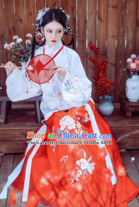 Traditional Chinese Ming Dynasty Court Princess Historical Costume Ancient Palace Embroidered Hanfu Dress for Women