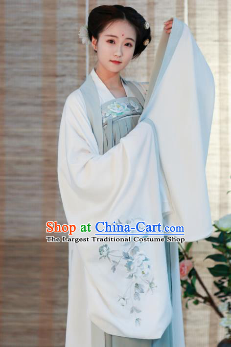 Chinese Song Dynasty Imperial Consort Historical Costume Traditional Ancient Peri Embroidered Hanfu Dress for Women