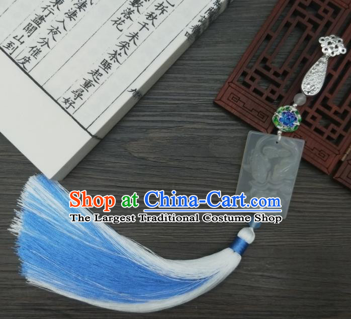 Traditional Chinese Ancient Palace Carving Jade Brooch Handmade Hanfu Tassel Breastpin Pendant for Women