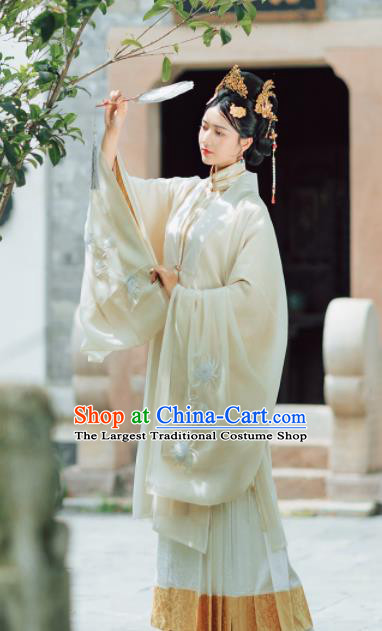 Asian Chinese Ancient Court Dowager Embroidered Hanfu Dress Traditional Ming Dynasty Empress Historical Costume for Women