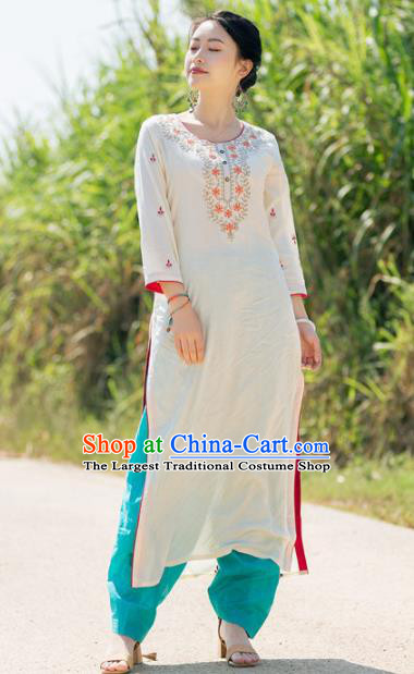 South Asian India Traditional Punjabi Costumes Asia Indian National Beige Blouse and Pants for Women