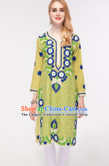 South Asian India Traditional Yoga Costumes Asia Indian National Punjabi Yellow Blouse and Pants for Women