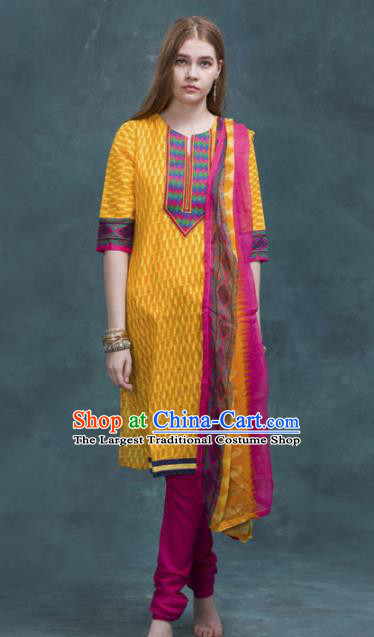 South Asian India Traditional Yellow Costume Asia Indian National Punjabi Suit for Women