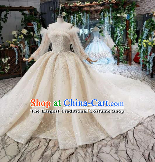 Handmade Customize Bride Embroidered Beige Trailing Full Dress Court Princess Wedding Costume for Women