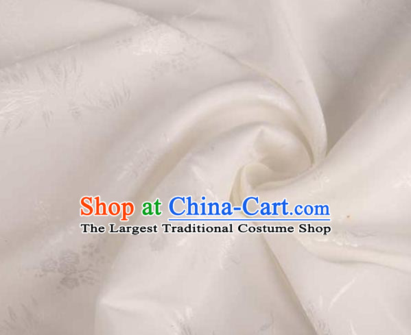 Chinese Classical Chrysanthemum Pattern Design White Brocade Traditional Hanfu Silk Fabric Tang Suit Fabric Material