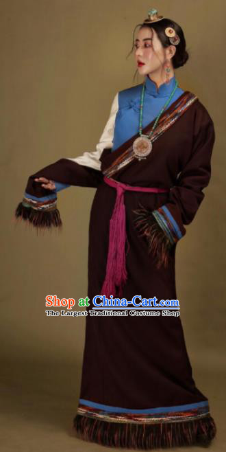 Chinese Traditional Brown Tibetan Robe Zang Nationality Female Dress Ethnic Costume for Women