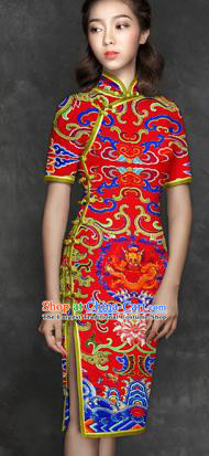 Chinese Traditional Classical Dragon Pattern Red Brocade Damask Asian Satin Drapery Silk Fabric