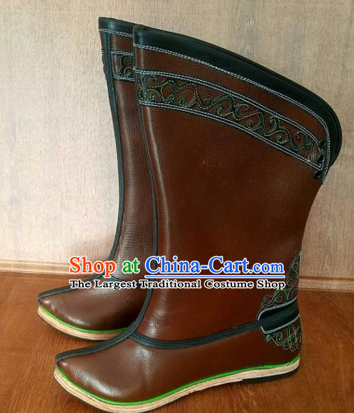 Traditional Chinese Mongol Ethnic Handmade Brown Leather Boots Mongolian Minority Folk Dance Shoes for Men