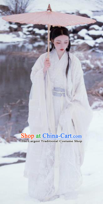 Chinese Ancient Jin Dynasty Imperial Princess White Hanfu Dress Traditional Court Lady Embroidered Replica Costume for Women