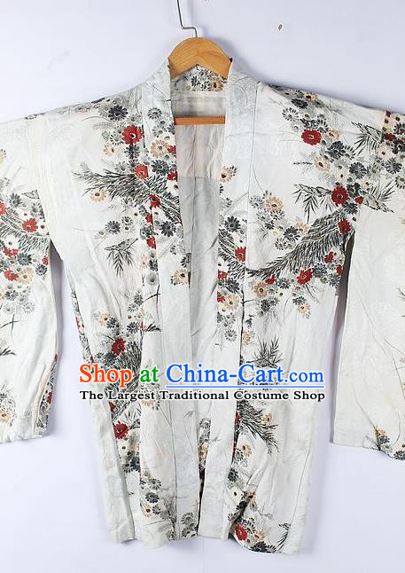 Asian Japanese Clothing Classical Pattern White Haori Coat Kimono Traditional Japan National Costume for Men