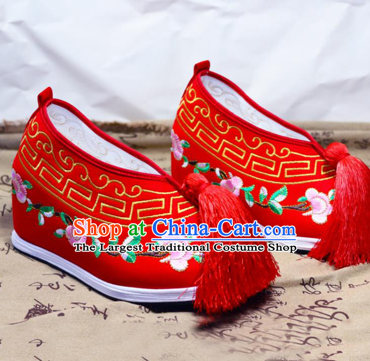 Asian Chinese Traditional Beijing Opera Red Embroidered Shoes Ancient Princess Shoes Hanfu Shoes for Women