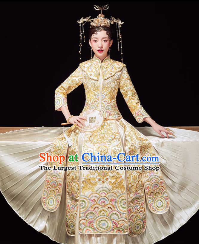 Chinese Ancient Embroidered Beige Blouse and Dress Traditional Bride Xiu He Suit Wedding Costumes for Women