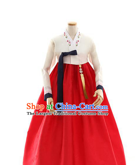 Korean Bride Mother Beige Blouse and Red Dress Korea Fashion Costumes Traditional Hanbok Festival Apparels for Women