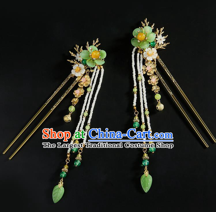 Chinese Classical Green Plum Hair Clip Hanfu Hair Accessories Handmade Ancient Princess Beads Tassel Hairpins for Women