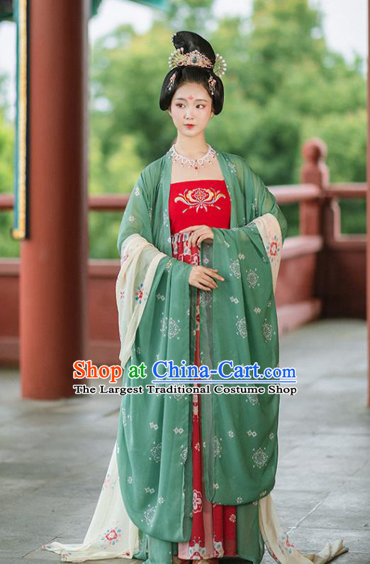 Chinese Ancient Tang Dynasty Imperial Concubine Green Cloak and Red Dress Traditional Court Woman Hanfu Apparels Historical Costumes