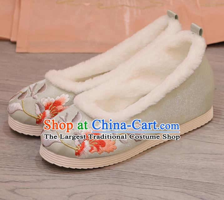 China Embroidered Hibiscus Light Green Shoes Princess Shoes Opera Shoes Handmade Cloth Shoes