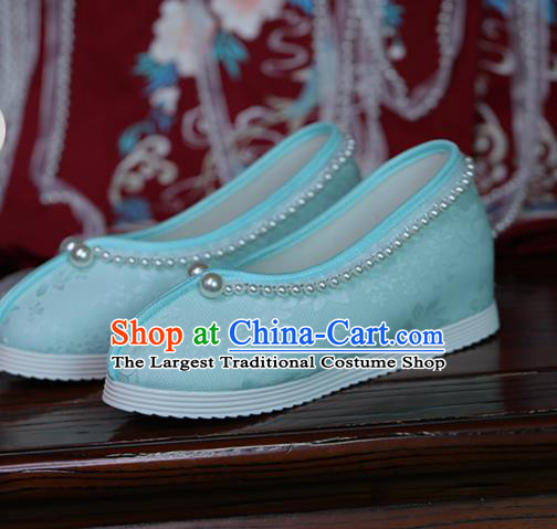 China Princess Shoes Handmade Shoes Light Blue Satin Shoes Women Shoes Hanfu Pearls Shoes