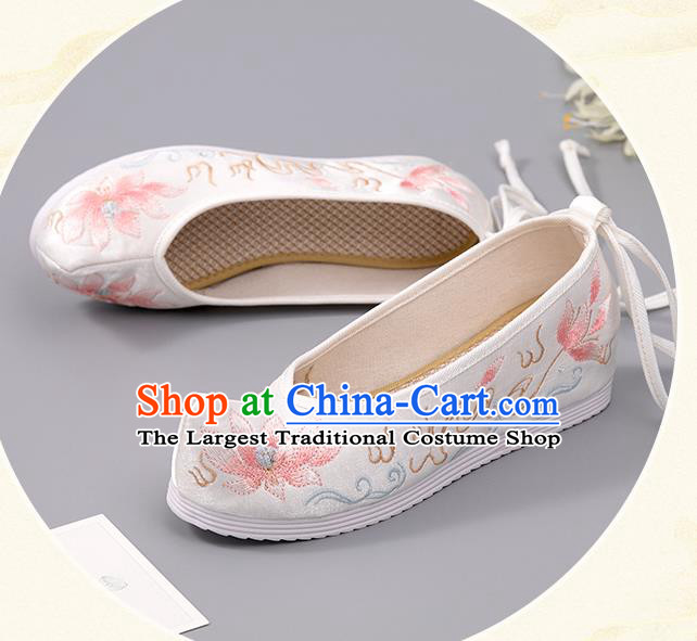 China Handmade White Cloth Shoes Ancient Princess Shoes Hanfu Bride Shoes Embroidered Lotus Shoes