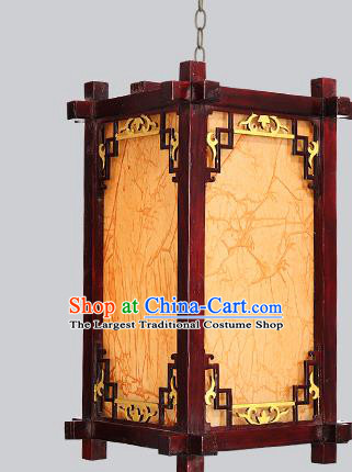 China Golden Drawing Wood Lantern Handmade Imitation Sheepskin Lanterns Outdoor Lamp Palace Lantern