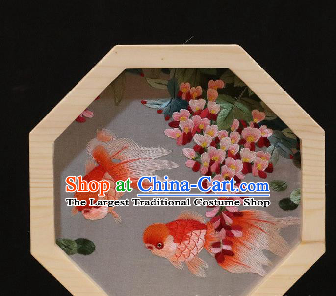 China Traditional Table Decoration Embroidery Goldfish Craft Handmade Wood Octagon Desk Screen