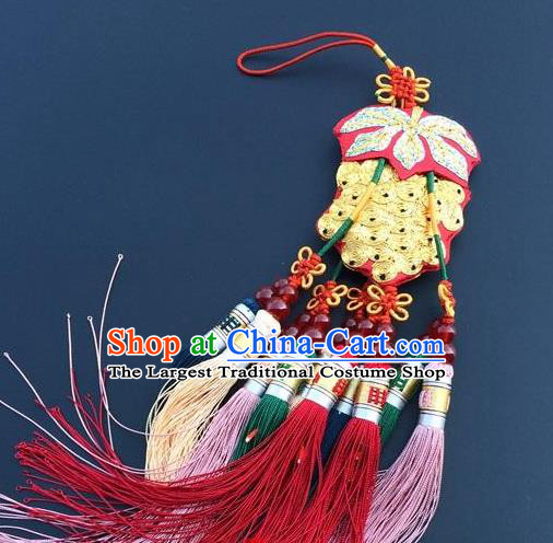 China Embroidery Golden Grape Craft Traditional Embroidered Car Pendant Accessories