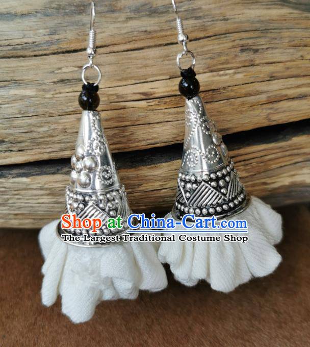 China Handmade White Flax Eardrop Traditional Miao Ethnic Earrings Silver Carving Accessories for Women