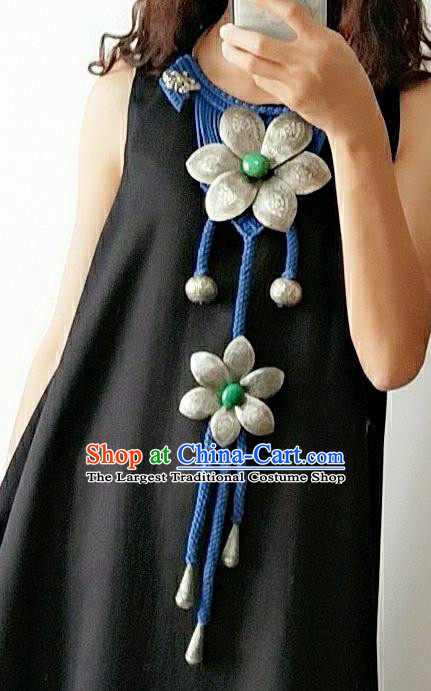 Handmade China National Silver Flowers Tassel Accessories Traditional Blue Sennit Necklet