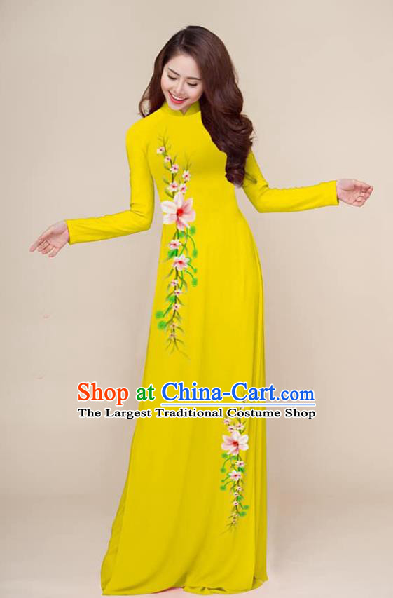 Traditional Vietnamese Hand Painting Yellow Ao Dai Qipao Dress and Pants Asian Vietnam Classical Cheongsam Female Costumes